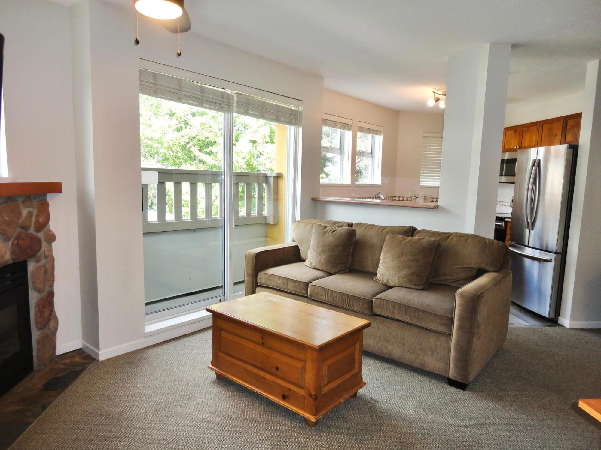 Bear Lodge Two Bedroom By Mva Whistler Exteriör bild