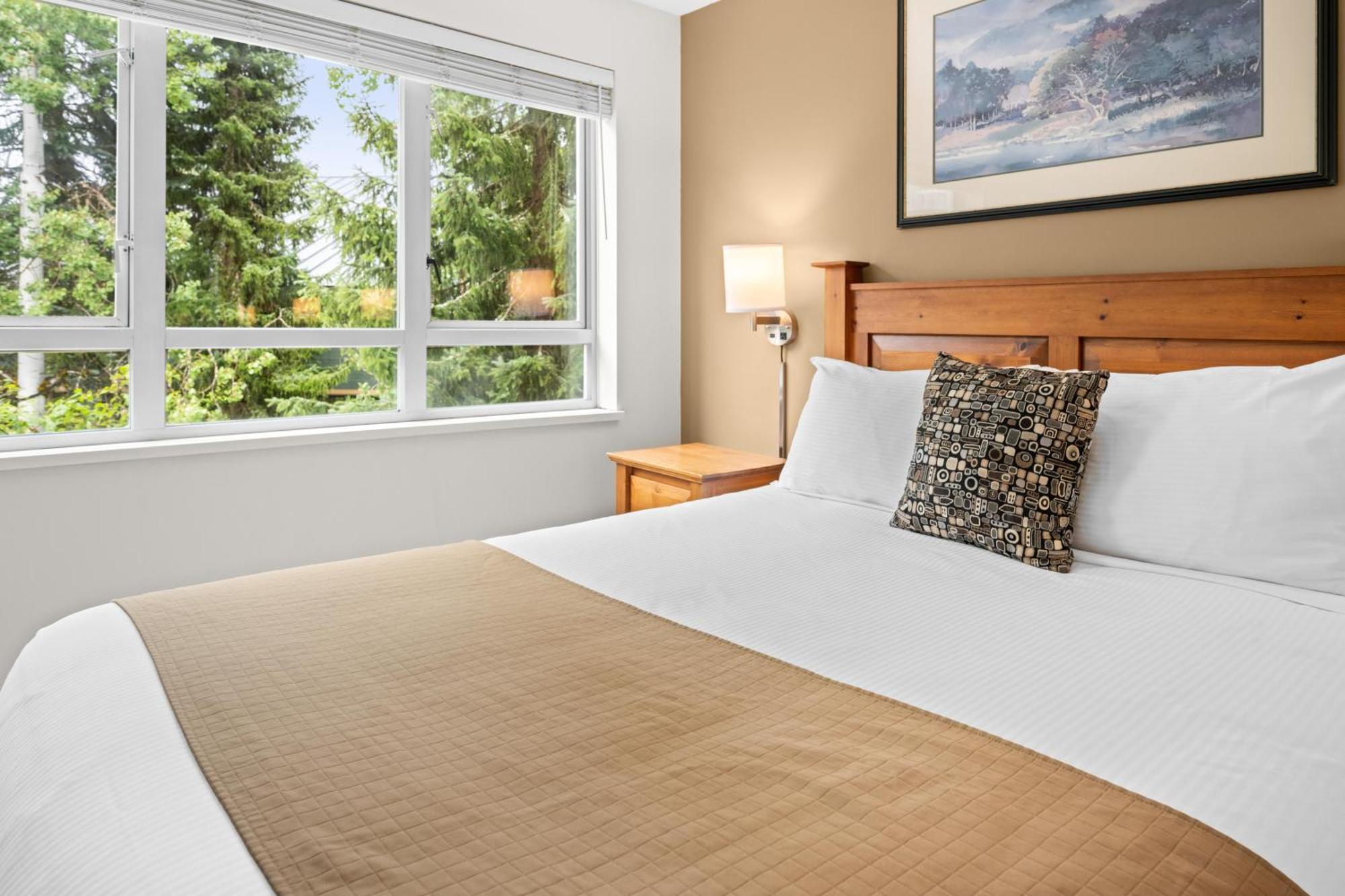 Bear Lodge Two Bedroom By Mva Whistler Exteriör bild